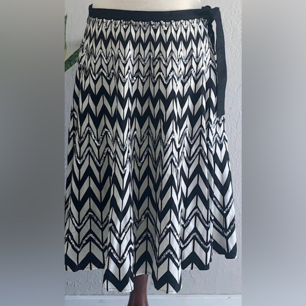 BCBG MAX AZRIA A-Line Sequin Chevron Skirt